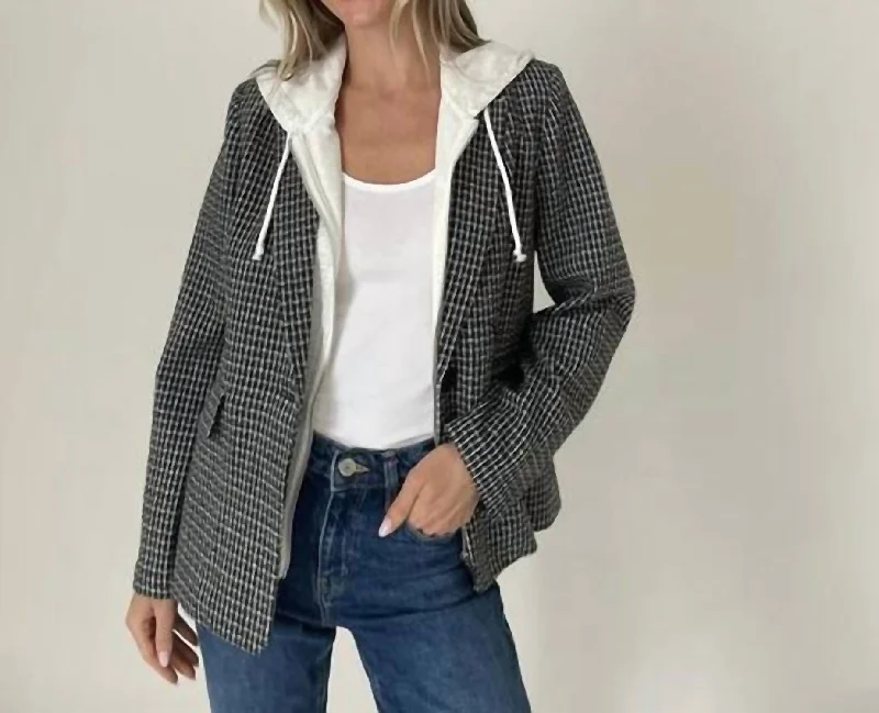 Day-To-Night Styles Drew Blazer Tweed In Black