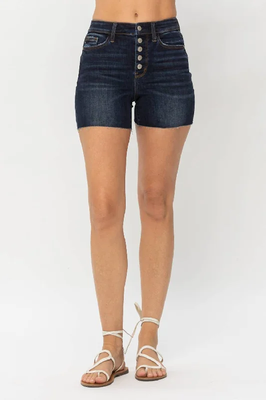 Timeless Elegance Seize The Day Shorts In Navy Blue/black