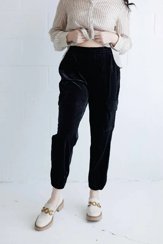 Save On Classic Elegant Styles Relaxed Rebel Velvet Jogger Pants In Black