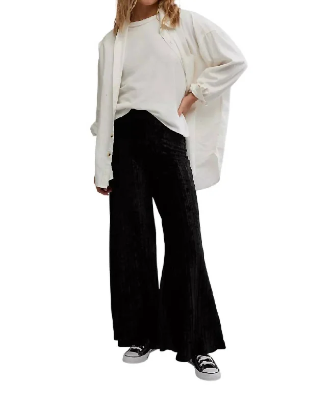 Wardrobe Update Star Sign Velvet Pant In Black