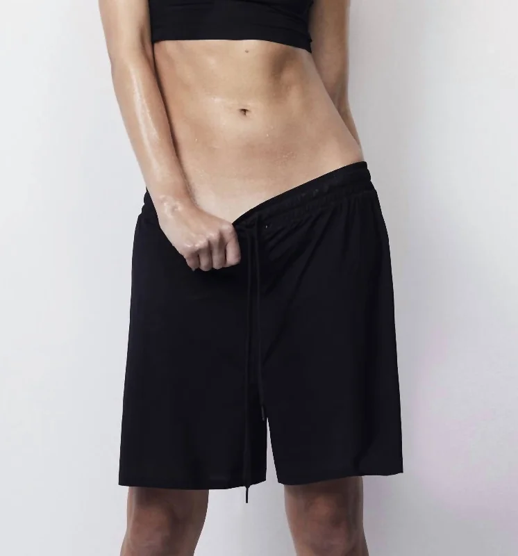 Season Sale Women's Boxer Short In Black