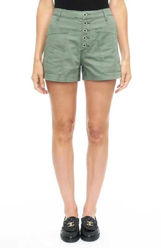 Travel Essentials Tammy Short In Colonel