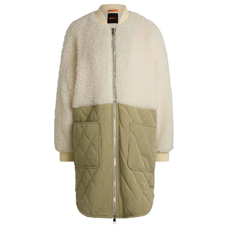 Chic Urban Fashion Look Teddy-paneled quilted jacket