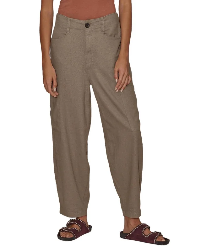 Trend Alert Linen Goldie Balloon Cargo Pant In Camel