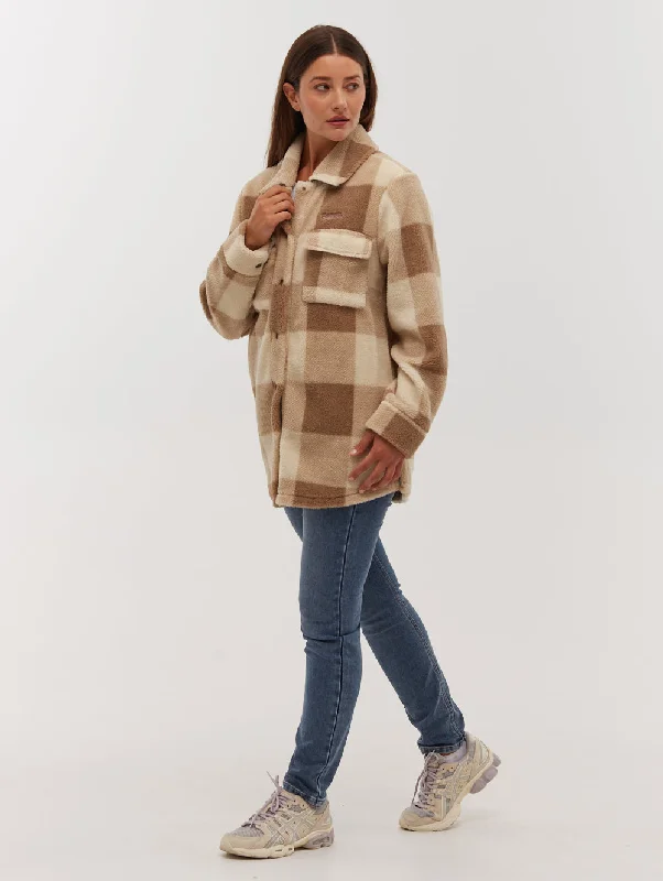 Hot Styles Yelina Oversized Sherpa Overshirt