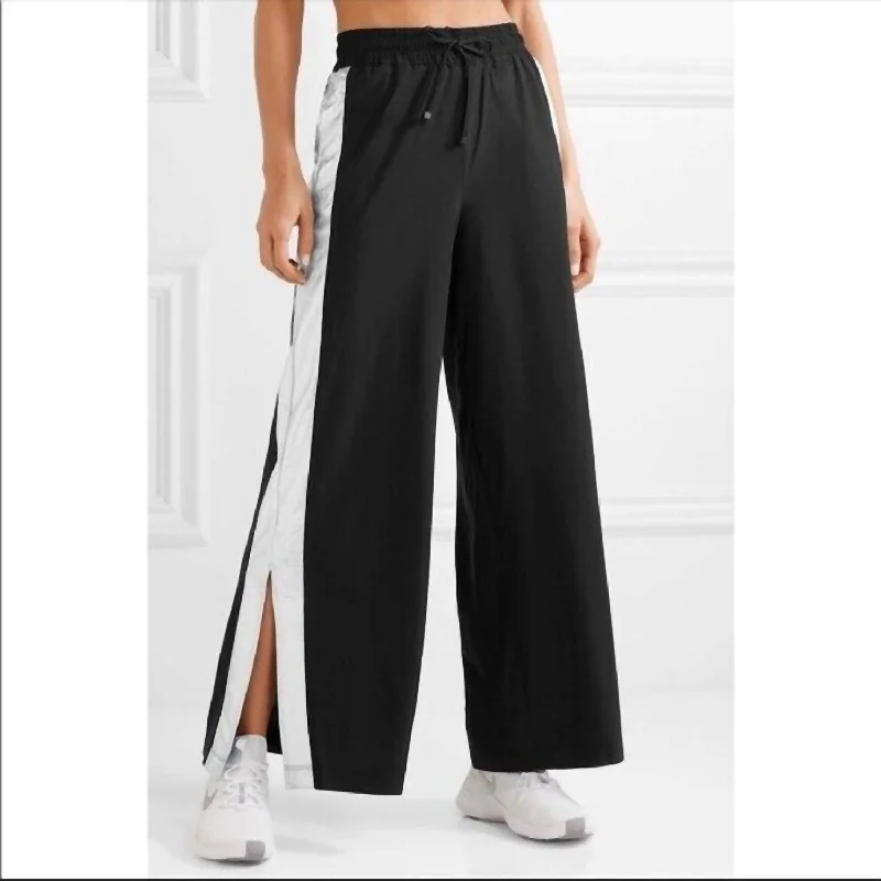 Casual Chic Willow Slick Pant In Black/silver