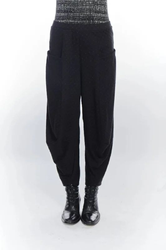 Preppy Style Cloche Pants In Black