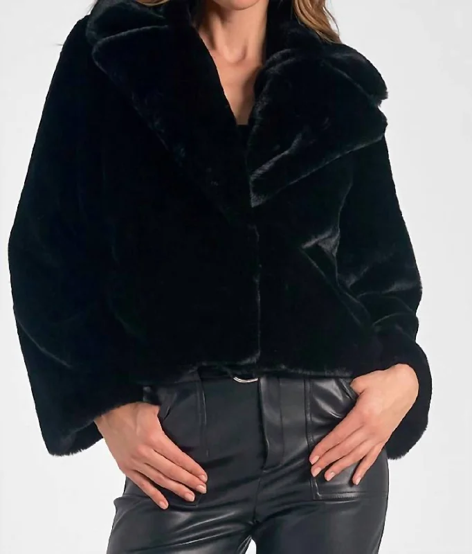 Discount Extravaganza Sutton Coat In Black