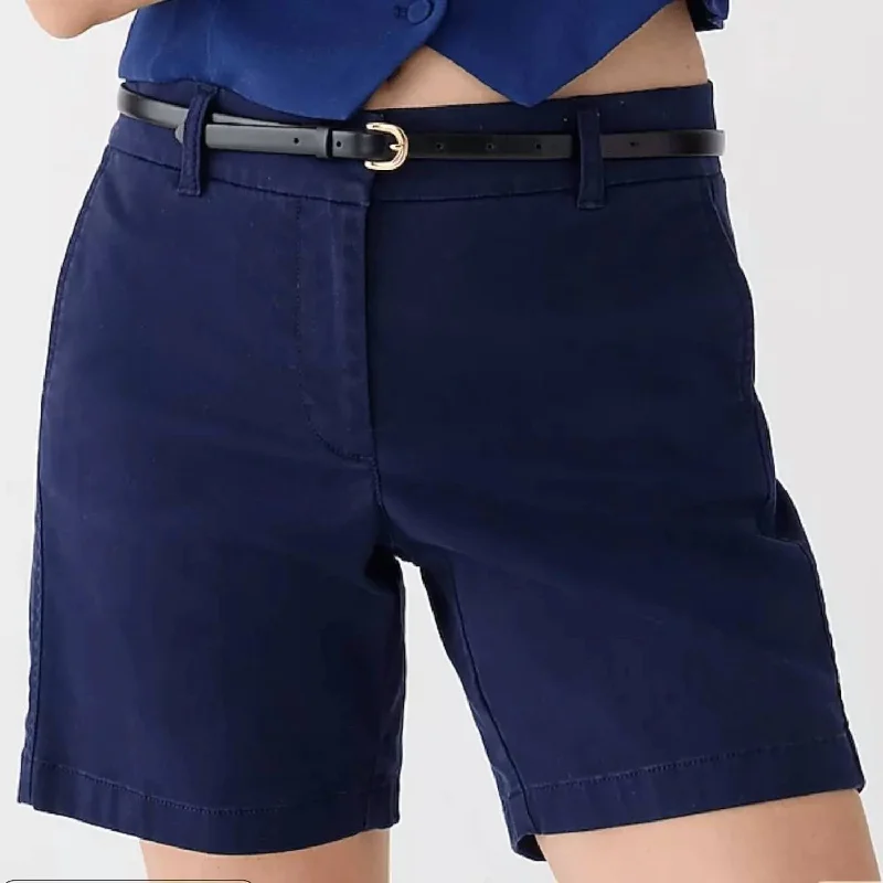 Tropical Island - Inspired Attire 7" Stretch Chino Short In Navy