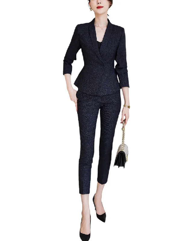 Find Your Unique Flair LIONELLO SALVI 2pc Blazer & Pant Set