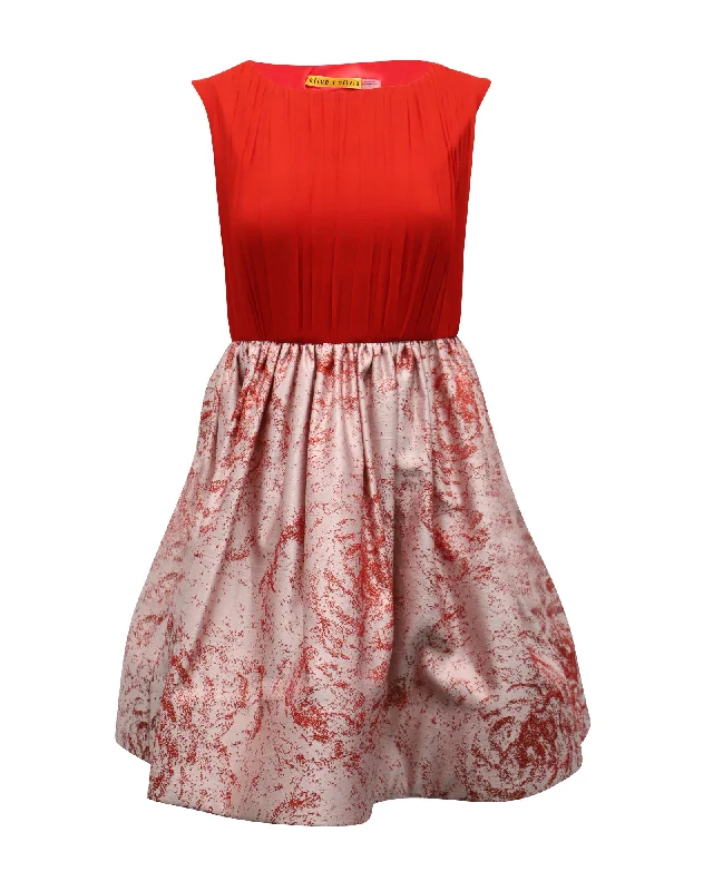 Disco - Inspired Retro Dance Look Alice + Olivia Kirie Cocktail Dress in Red Silk